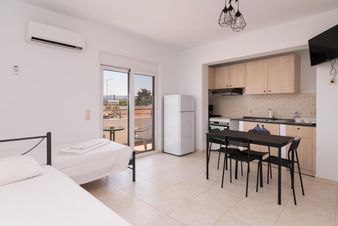 Ferienwohnung Lungo Mare Gennadi Exterior foto